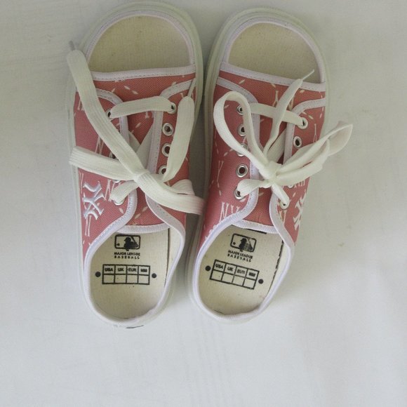 MLB PLAYBALL ORIGIN MULE NEW YORK YANKEES Pink size 38 / Us size 7 - Picture 6 of 9